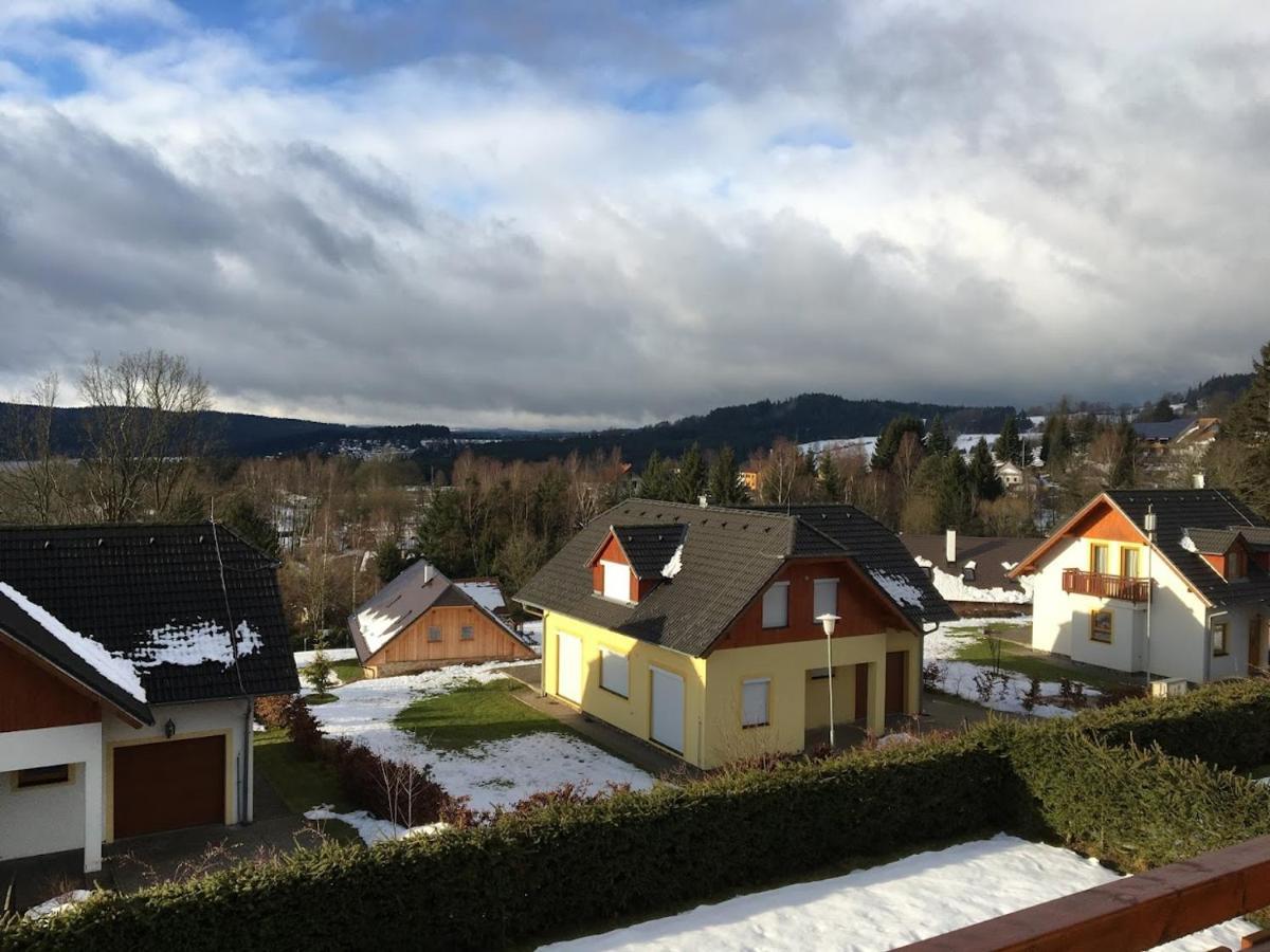 Villapark Lipno Dreams - Pet Friendly Lipno nad Vltavou Exterior photo